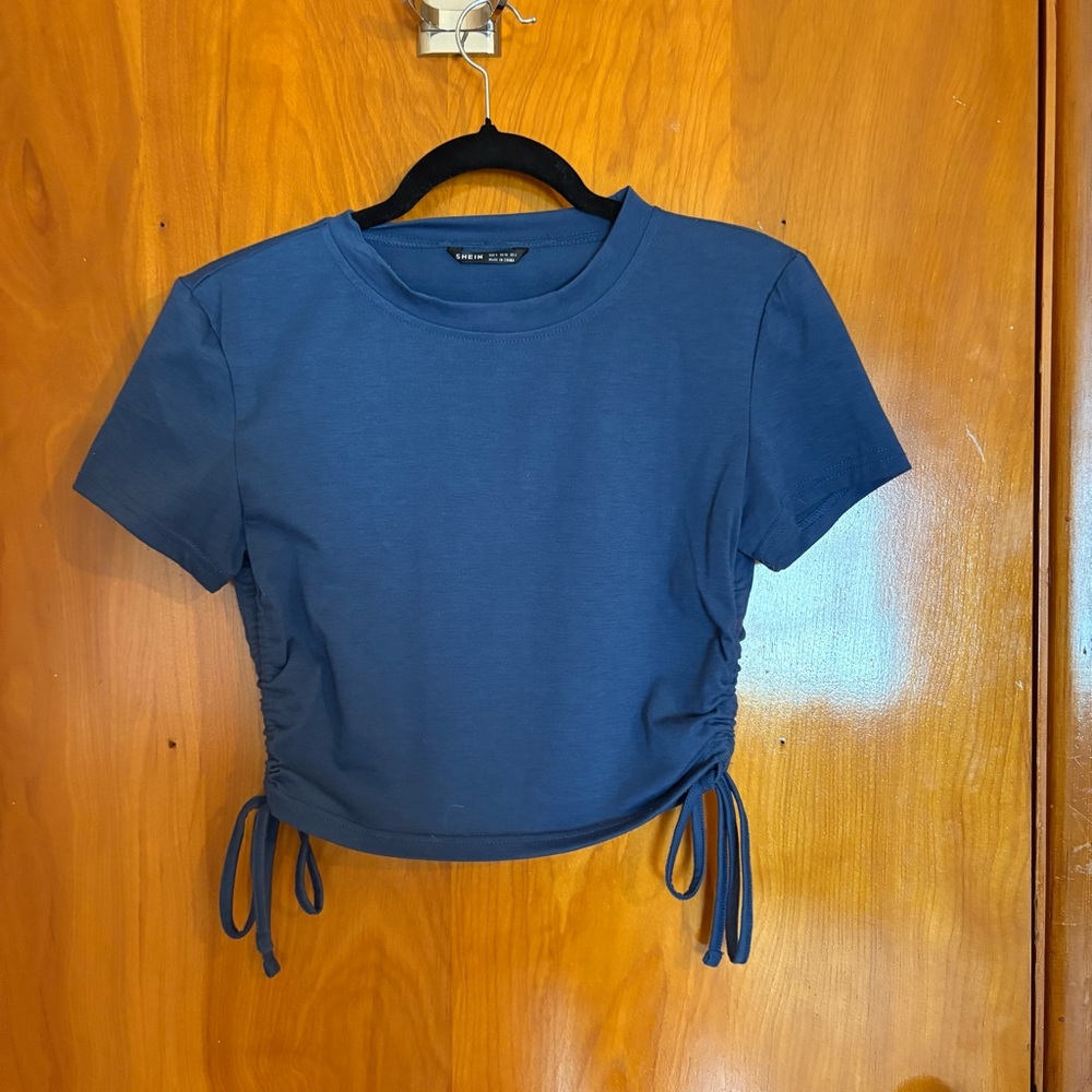 Shein Cropped Tee